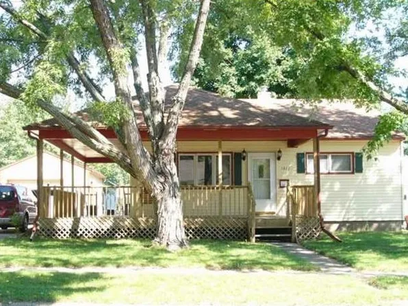 1412 Stafford Ave, Ames, IA 50010