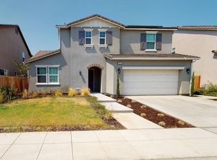 3441 Wrenwood Ave, Clovis, CA 93619