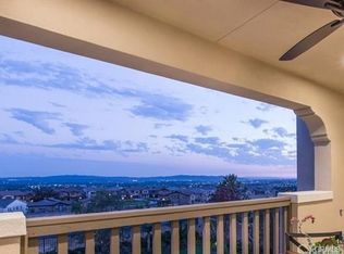 700 E Camellia Way, Azusa, CA 91702