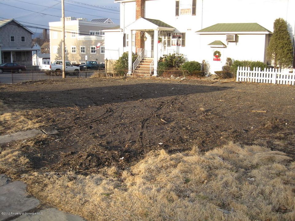 2nd image of 1027 Pittston Ave