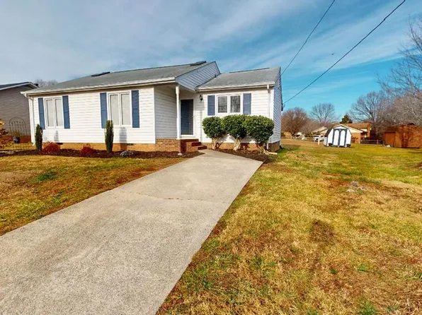 6037 Kenridge Cir, Danville, VA 24540