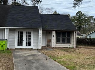 1616 Jamestown Ct, New Bern, NC 28562