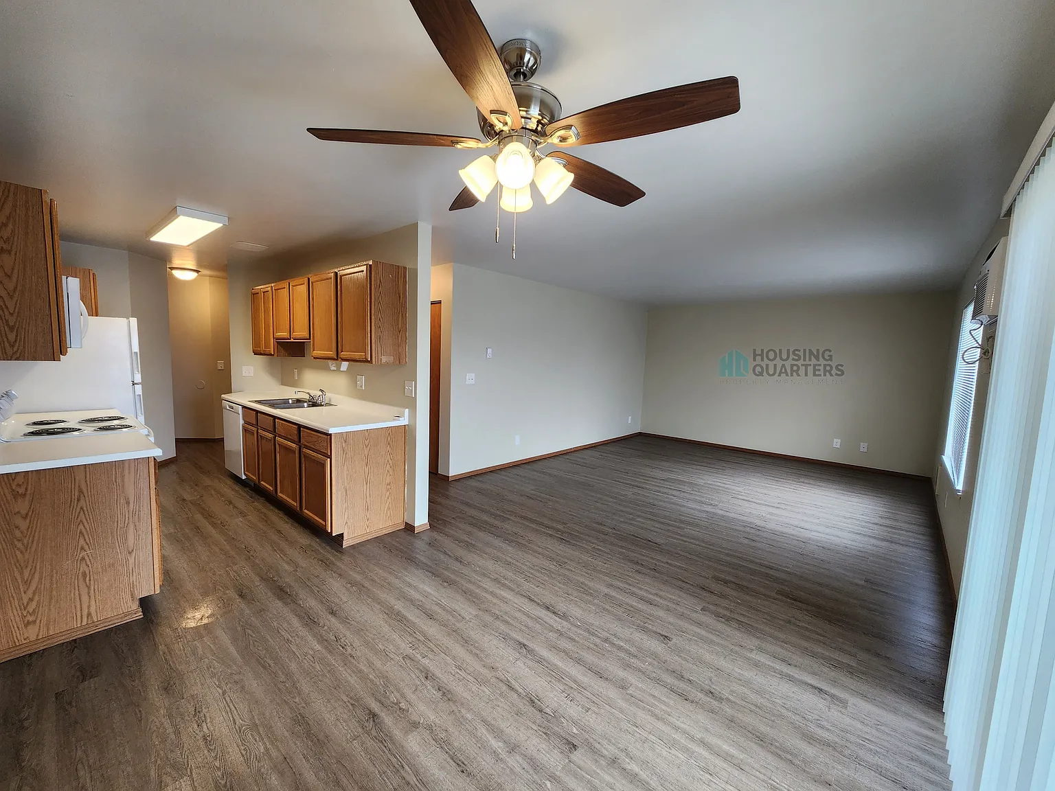 2 bed, 1100 sqft, $1,200 — Photo 4