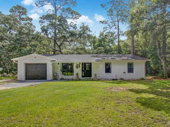 3308 Lowery Dr, Navarre, FL 32566