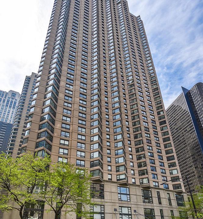1st image of 401 E Ontario St APT 3409