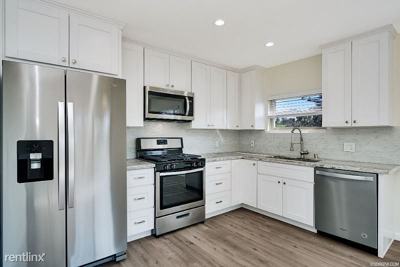 1st image of 3425 Wilshire Ter
