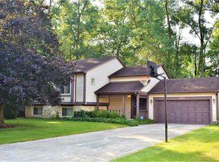 1691 Stacy Lynn Dr, Indianapolis, IN