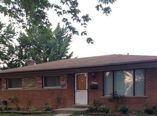 26402 Patricia Ave, Warren, MI 48091