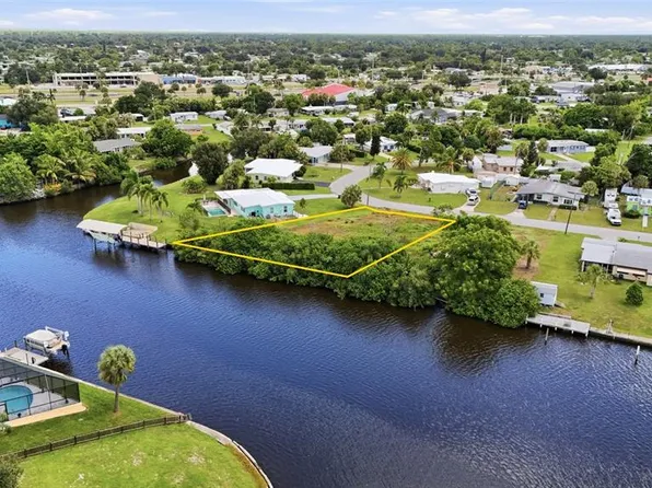 213 WATERWAY CIRCLE NE LOT 27, PORT CHARLOTTE, FL 33952