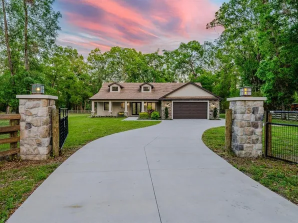 35150 Roth Ln, Dade City, FL 33525