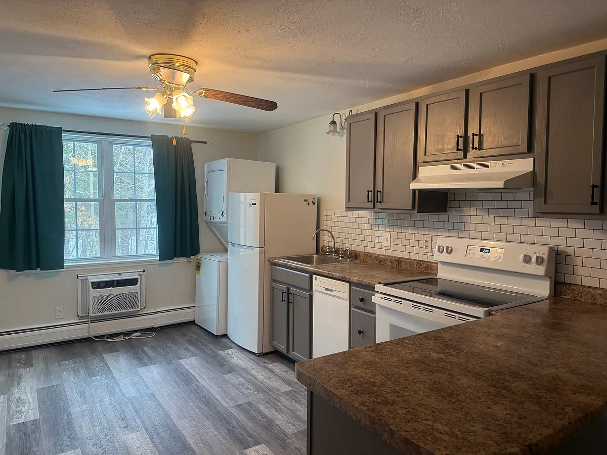 Building Photo - 54 Westville Rd #12