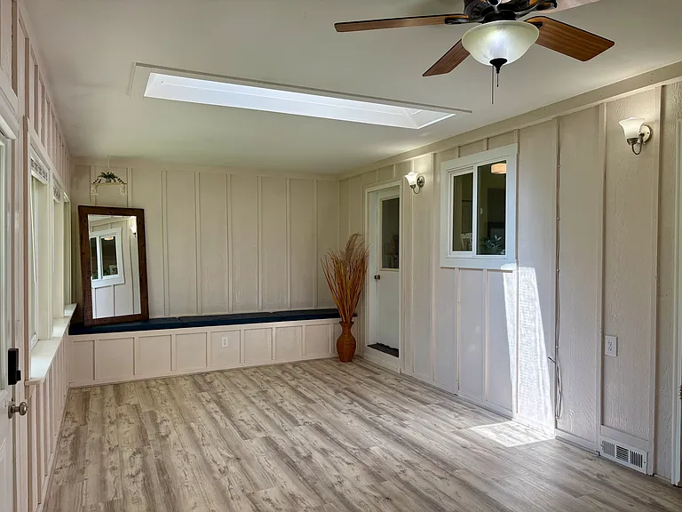 1315 Sherman Ave #B — Photo 10