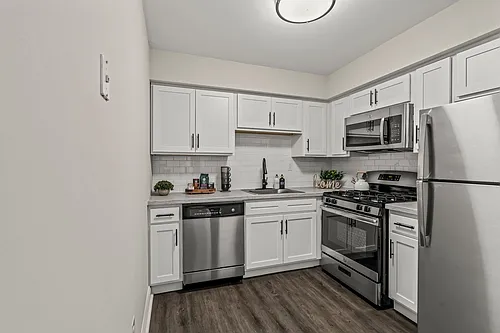Rushwood Apartments Photo 1