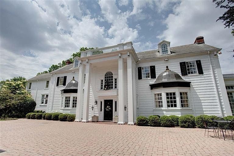 2445 Ridgeway Rd, Oakwood, OH 45419 Zillow