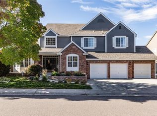 9423 Desert Willow Rd, Highlands Ranch, CO 80129