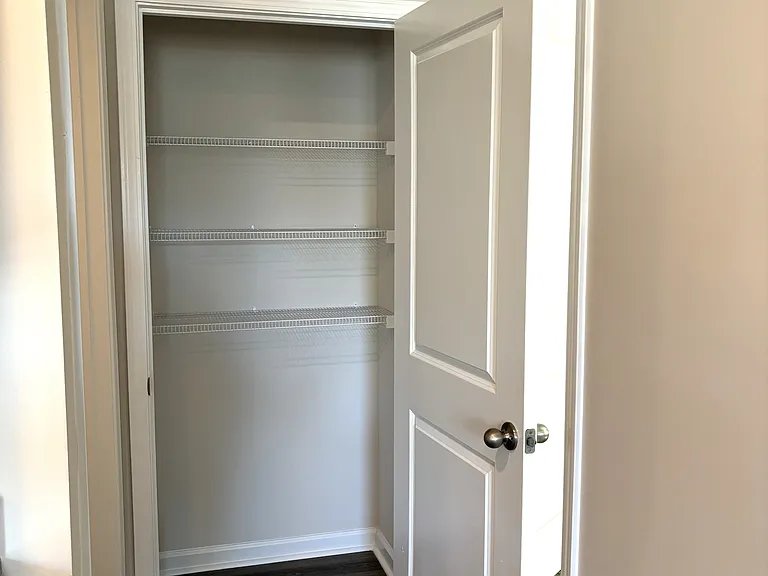100 Kelsey Ct — Photo 16
