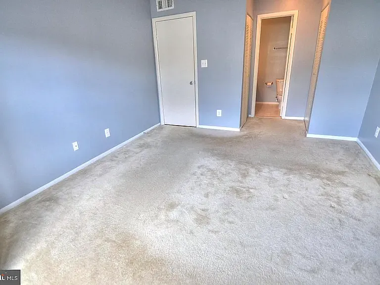 1707 Ascot Way #E — Photo 30