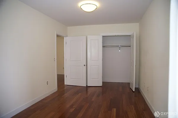 Rented by Oxford Property Group | media 9