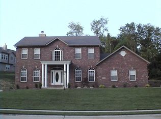 38 Wolfe Creek Ct, Glen Carbon, IL