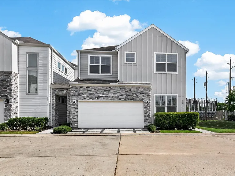 8821 Hollister Pine Ct — Photo 3