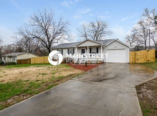 604 Power Line Ave, Belmont, NC 28012