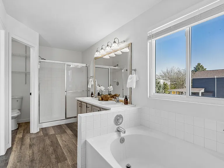 5247 E Hamilton Ave — Photo 22