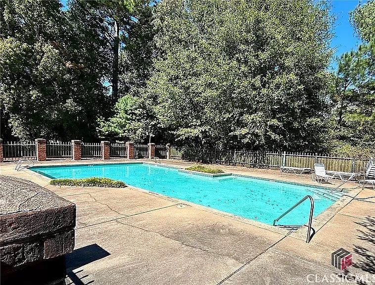 250 Cleveland Rd #147 — Photo 10