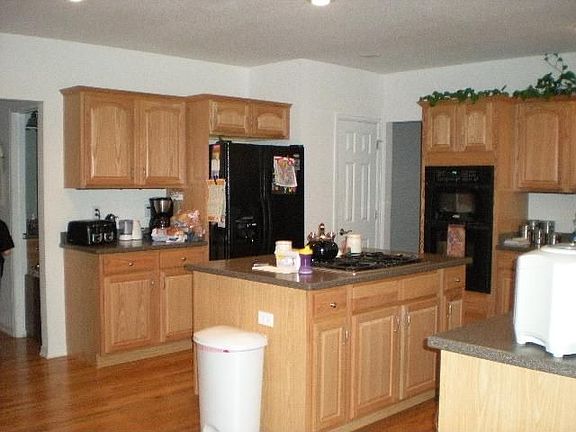 Kitchen with island