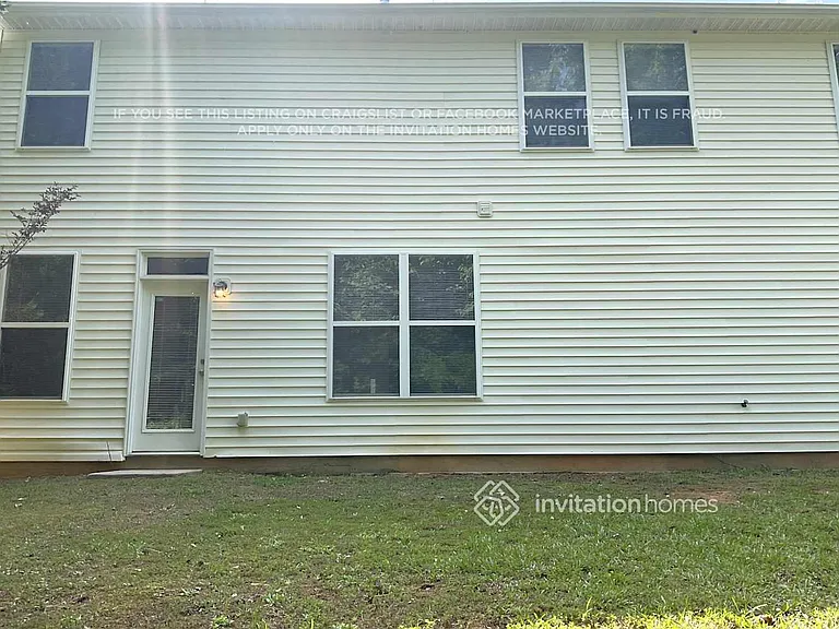 3832 Broadwater Ct — Photo 15