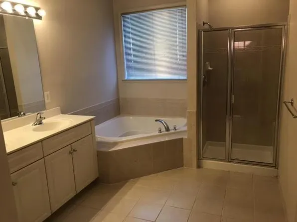 12427 Gladys Retreat Cir, Bowie, MD 20720