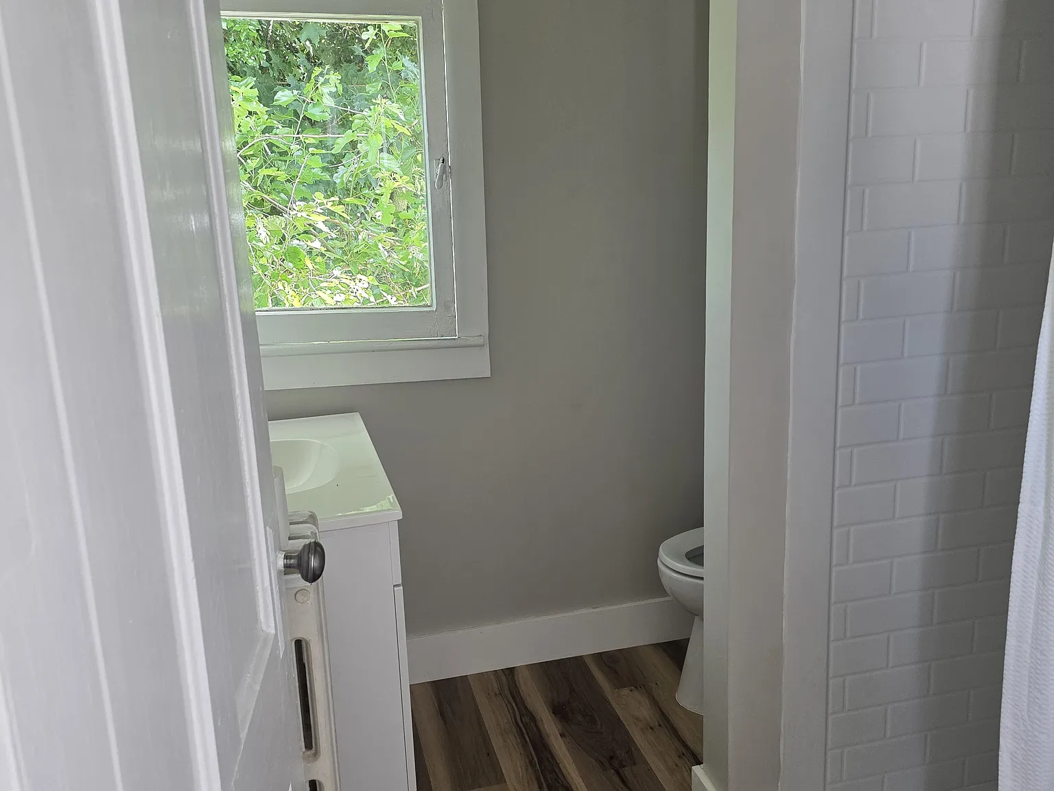 2 bed, $900 — Photo 4