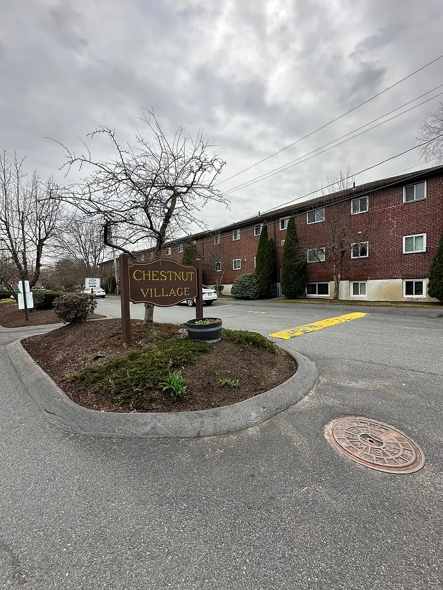 Building Photo - 28 Bryon Rd #1