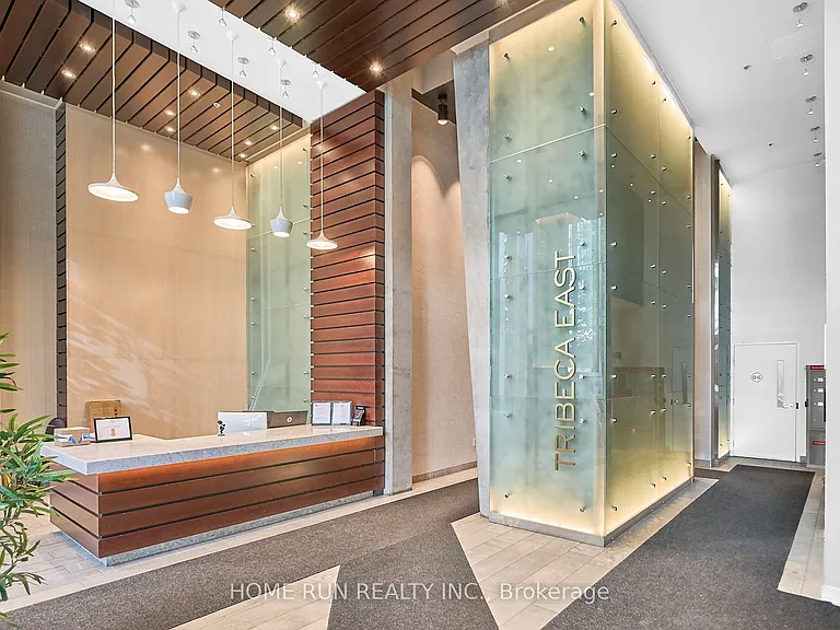 40 Nepean St #2703 — Photo 28