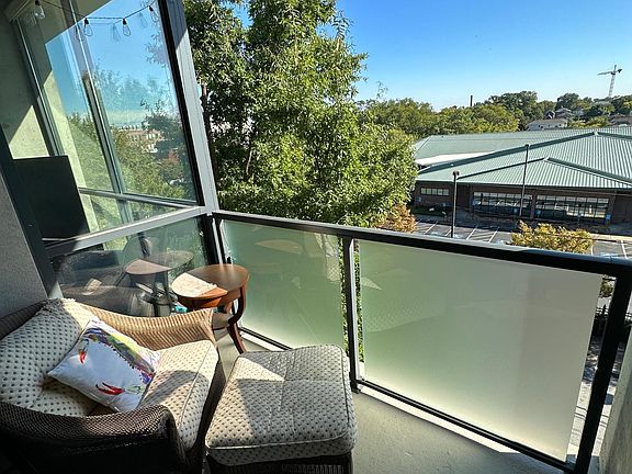 Sun hits perfectly in Fall through spring!