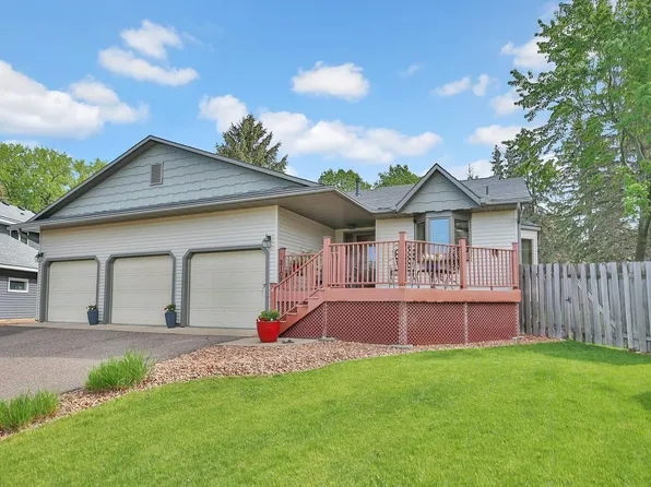 2102 2nd St N, North Saint Paul, MN 55109