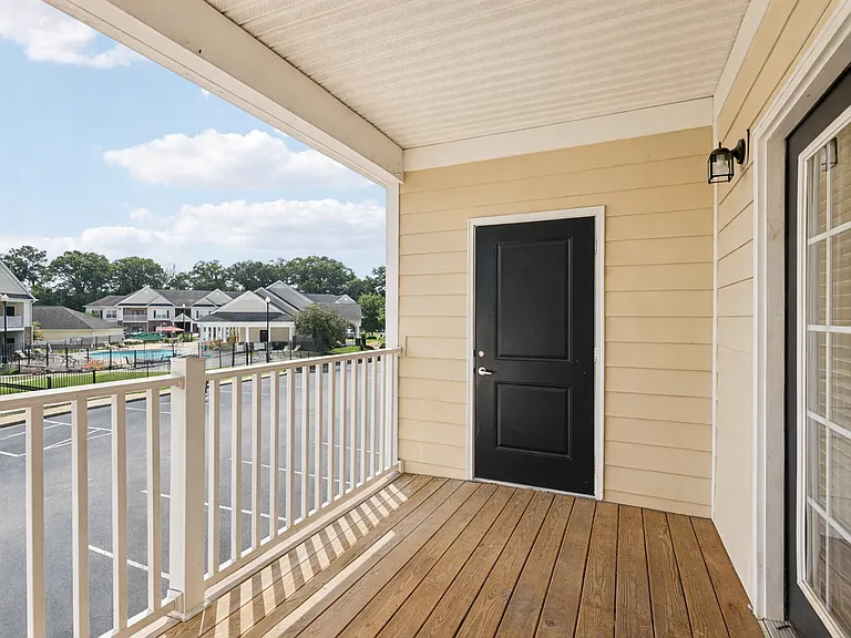Cumberland Trace Village Apartments — Photo 28