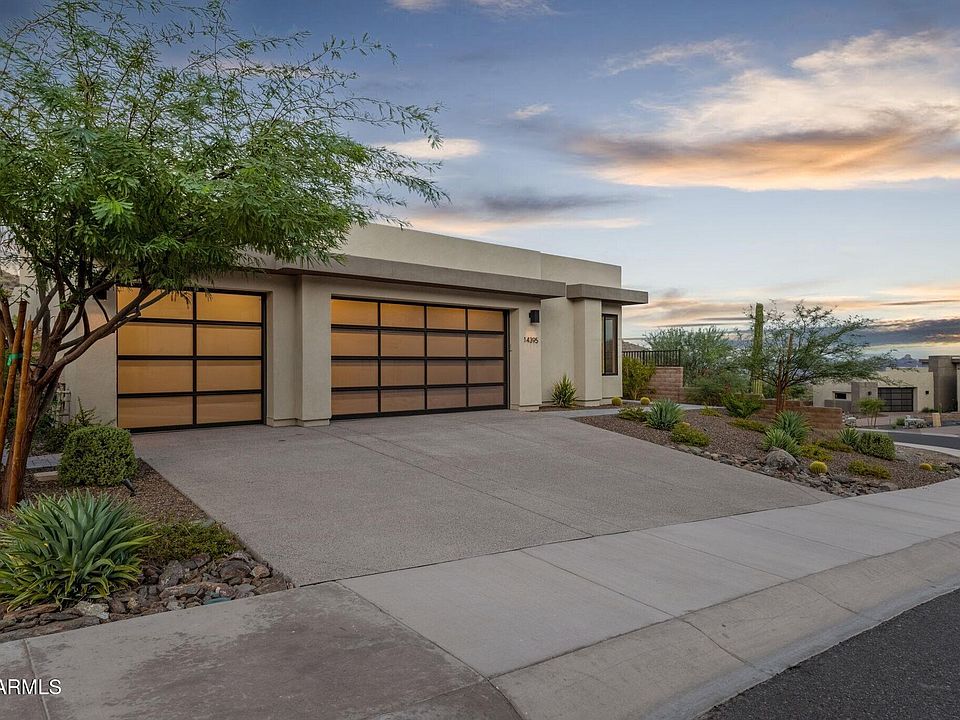 1st image of 14395 N VALENCIA Drive