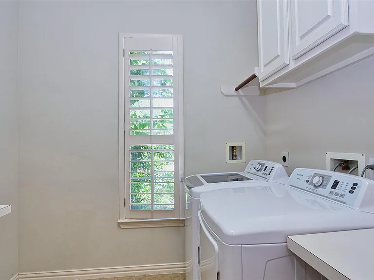 21318 Chickory Trl — Photo 14