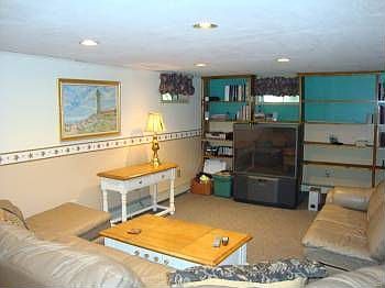 4th image of 48 Ledgeview Dr