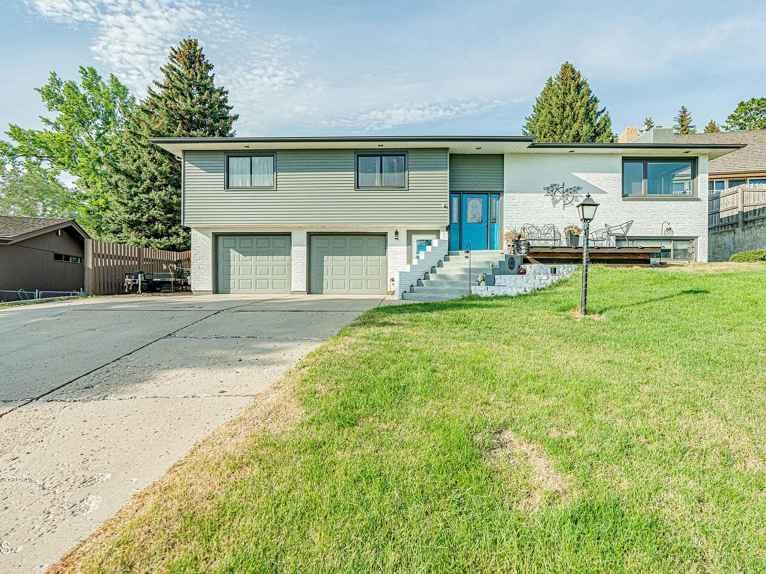 1251 E Highland Acres Rd, Bismarck, ND 58501 Zillow