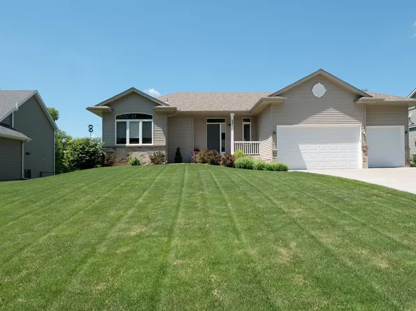 321 Lilium Cir, Watertown, MN 55388