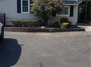 277 Old Mill Rd, Valley Cottage, NY 10989