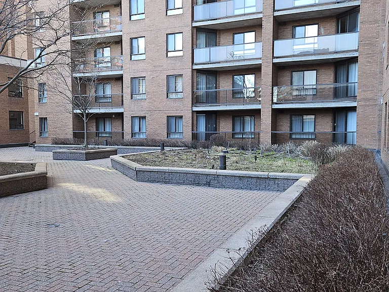130 Besserer St #1810 — Photo 26