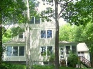 321 Woodside Rd, Brunswick, ME 04011