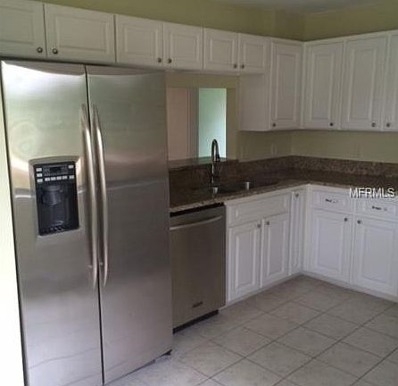 2nd image of 2568 Vaughn Ave