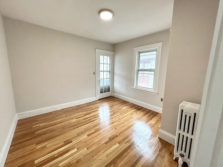 120 Hillside St #2D — Photo 3
