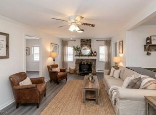 105 Dupont Ave, Hopatcong Boro, NJ 07843