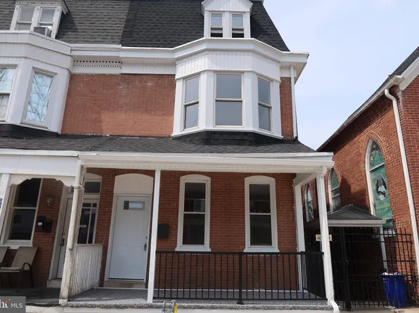 921 W Poplar St, York, PA 17401