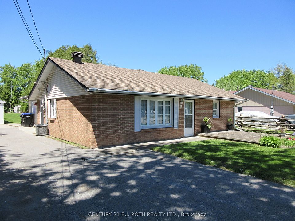 1st image of 31 River Dr