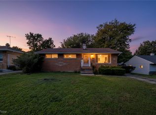 5882 Kings Hwy, Parma Heights, OH 44130